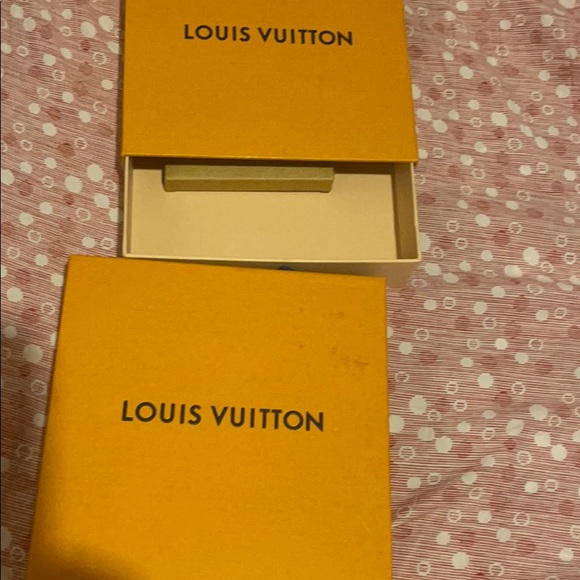 Louis vuitton boxes - Picture 2 of 3
